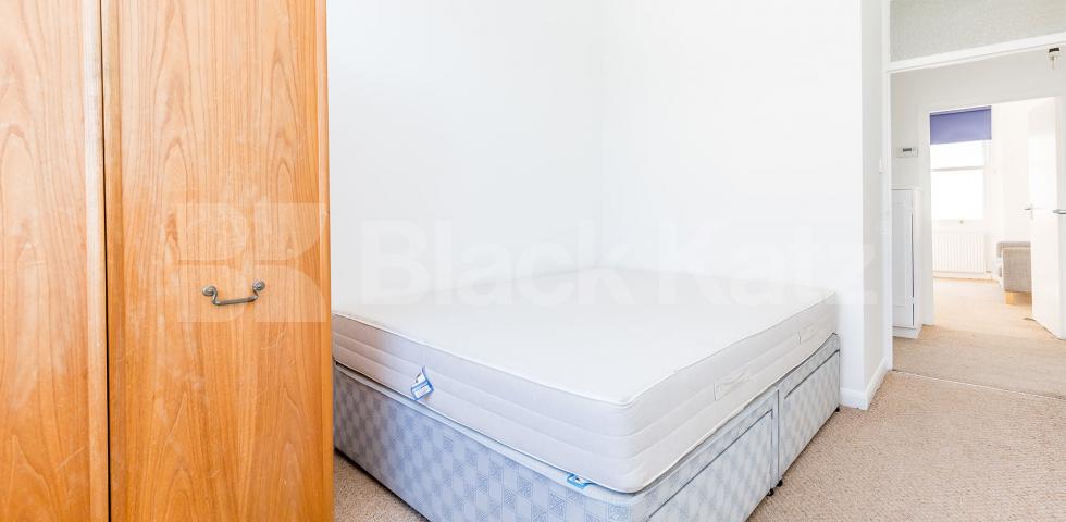 Cosy two bed in the heart of Notting Hill W2 Chepstow Road, Bayswater